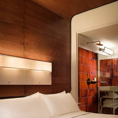 331-maple-veneer-tambour-wall-covering