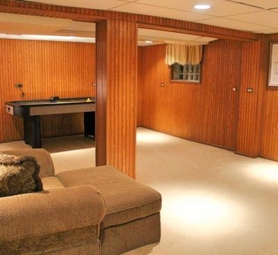 Solid wall paneling for a rich livingroom solid wood tambour red oak